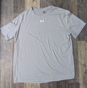 Under Armour Shirt Large